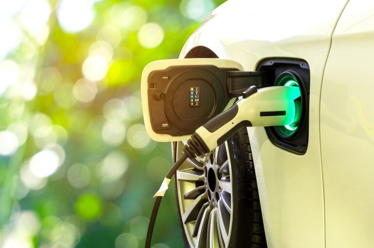Electric Cars – Added benefits of going green